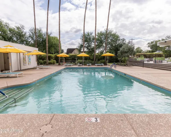 $634,059 | 2323 North Central Avenue, Unit 1802, Phoenix, AZ 85004