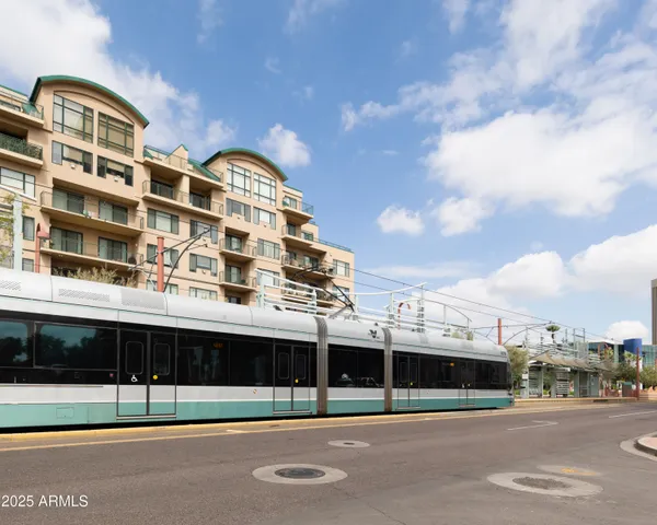 $634,059 | 2323 North Central Avenue, Unit 1802, Phoenix, AZ 85004