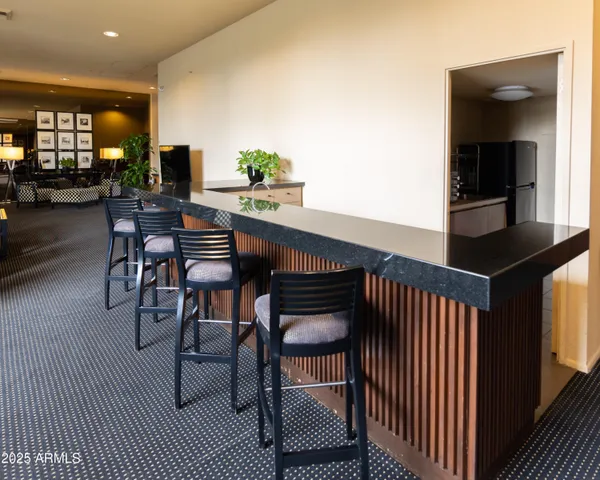 $634,059 | 2323 North Central Avenue, Unit 1802, Phoenix, AZ 85004