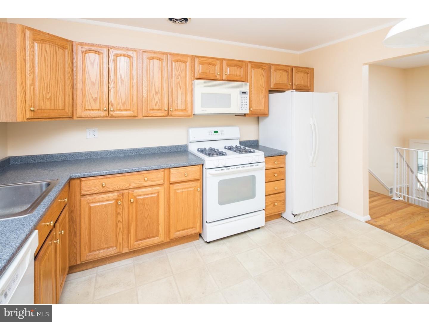 1204 Friar Road Newark, DE 19713 - Photo 3 of 24 Gallery Image 3