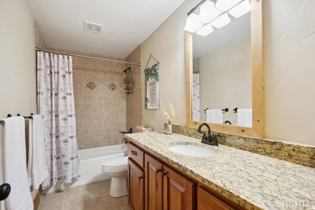 277 Deer Run Road Sapphire, NC 28774 - Photo 30 of 43 Gallery Image 30