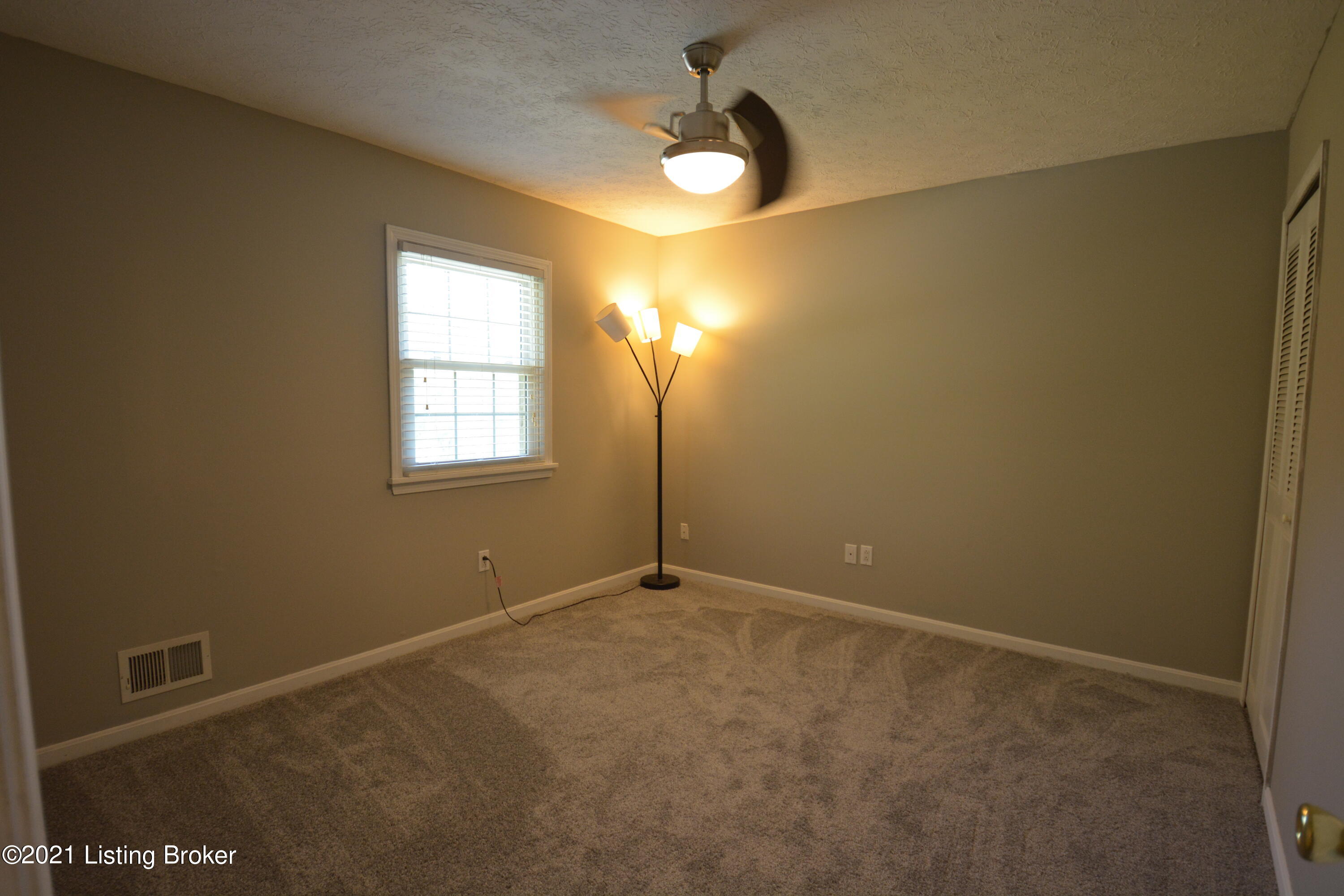5522 Random Way Louisville, KY 40291 - Photo 10 of 14 Bedroom