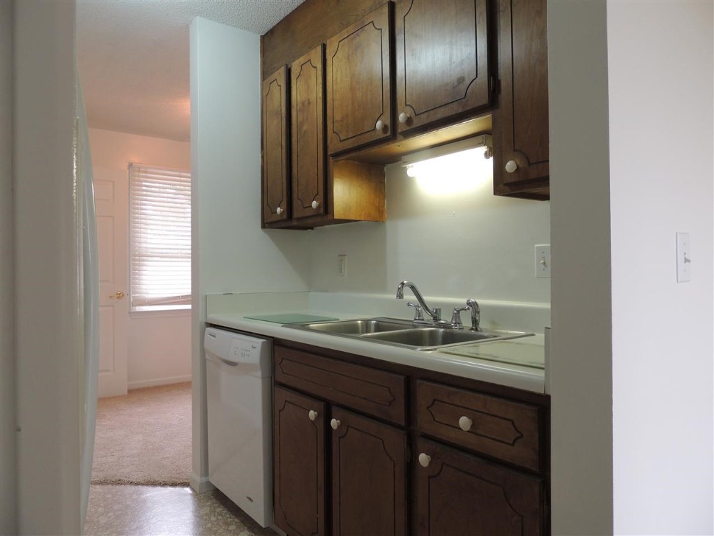 1225 Simms School Road Central, SC 29630 - Photo 11 of 20