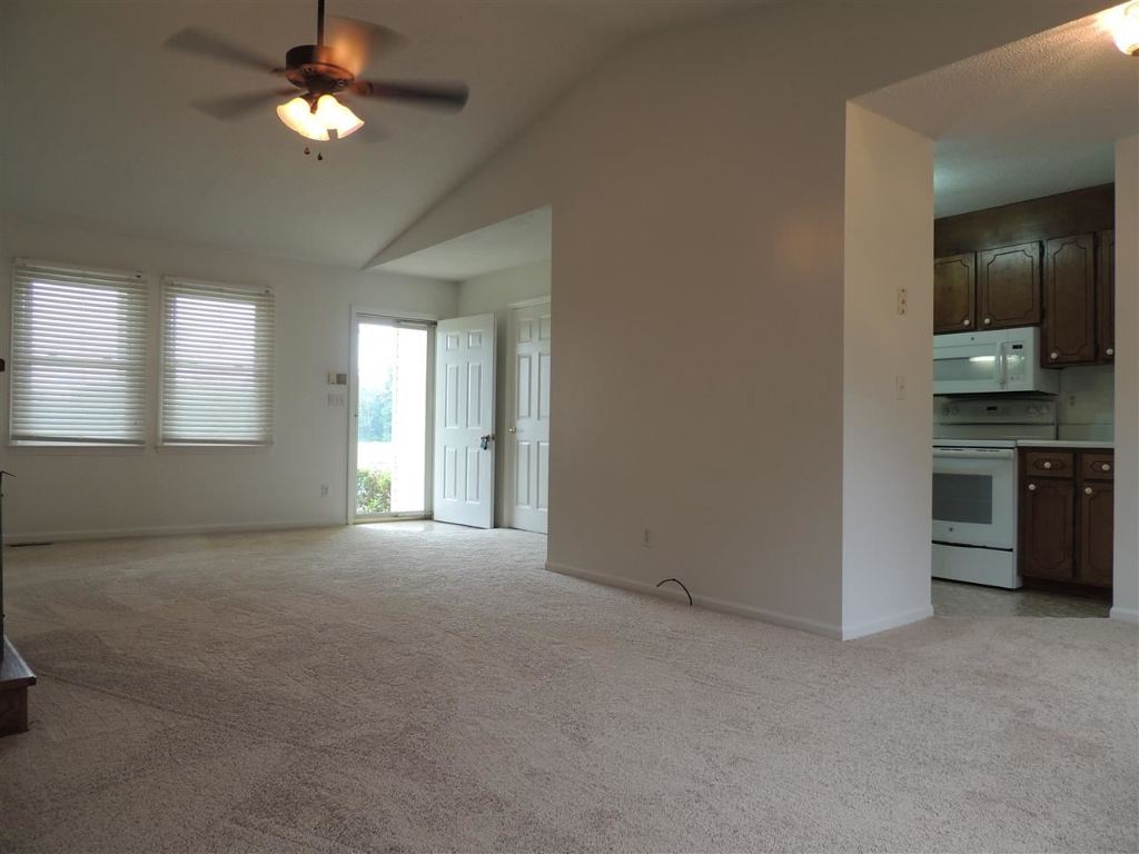 1225 Simms School Road Central, SC 29630 - Photo 7 of 20