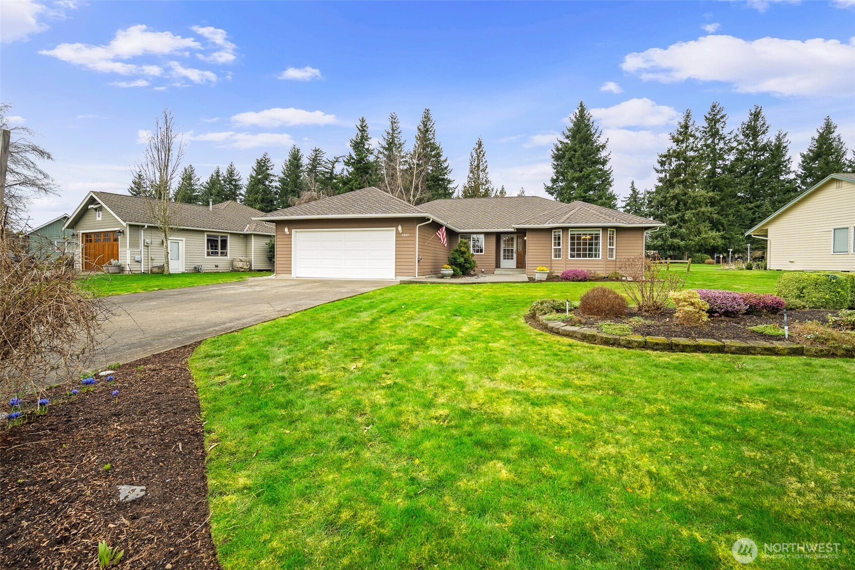 6849 Raspberry Dr. Everson, WA 98247 - Photo 4 of 38