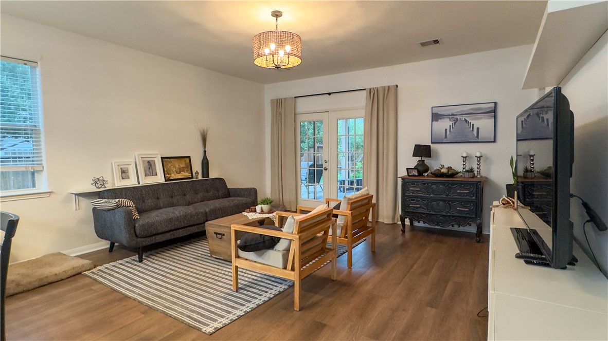 301 Pine Mist Lane Conroe, TX 77304 - Photo 14 of 35