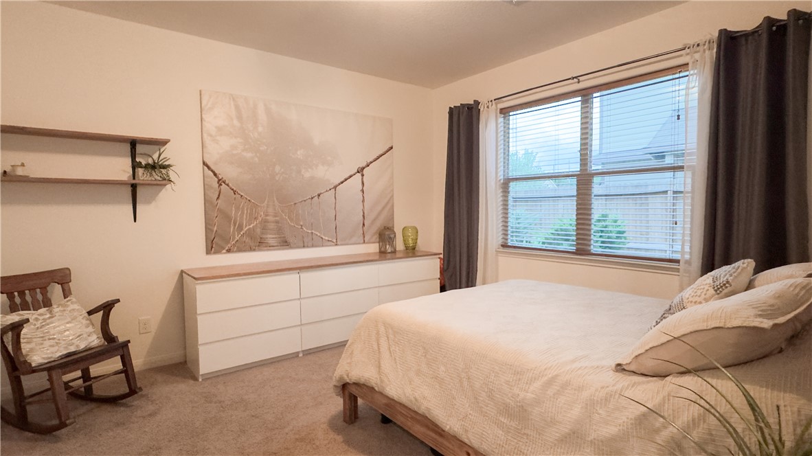 301 Pine Mist Lane Conroe, TX 77304 - Photo 15 of 35