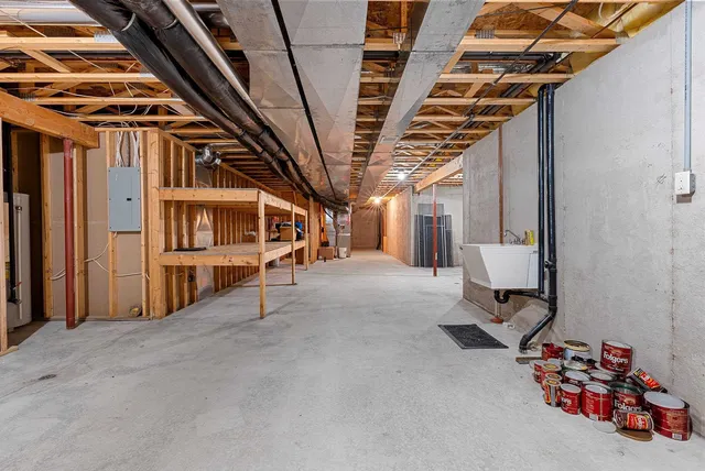 $759,900 | 3399 Sonata Drive, Green Bay, WI 54311