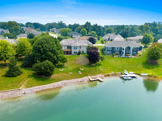 $759,900 | 3399 Sonata Drive, Green Bay, WI 54311