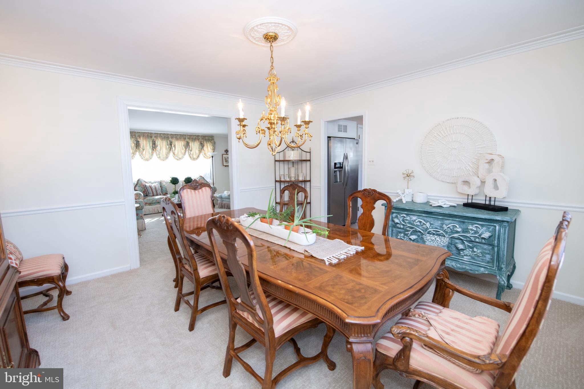 233 Lamplighter Lane Huntingdon Valley, PA 19006 - Photo 11 of 56 Dining Room