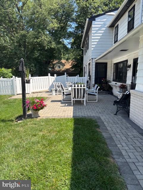 233 Lamplighter Lane Huntingdon Valley, PA 19006 - Photo 52 of 56 Patio