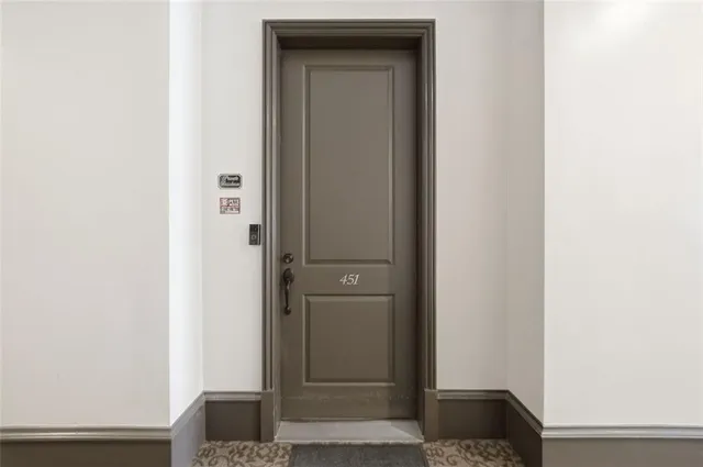 a view of livingroom with hardwood