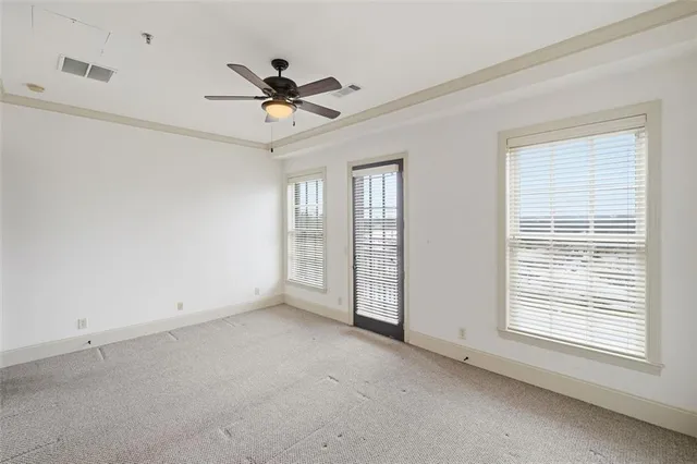 a bathroom with a tub