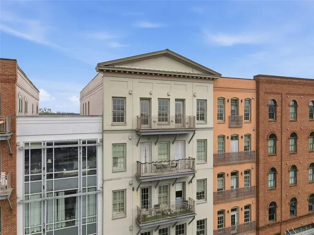 a front view of a residential apartment building