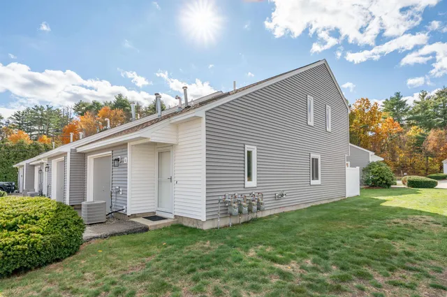 $290,000 | 344 Elm Street, Unit 16, Milford, NH 03055