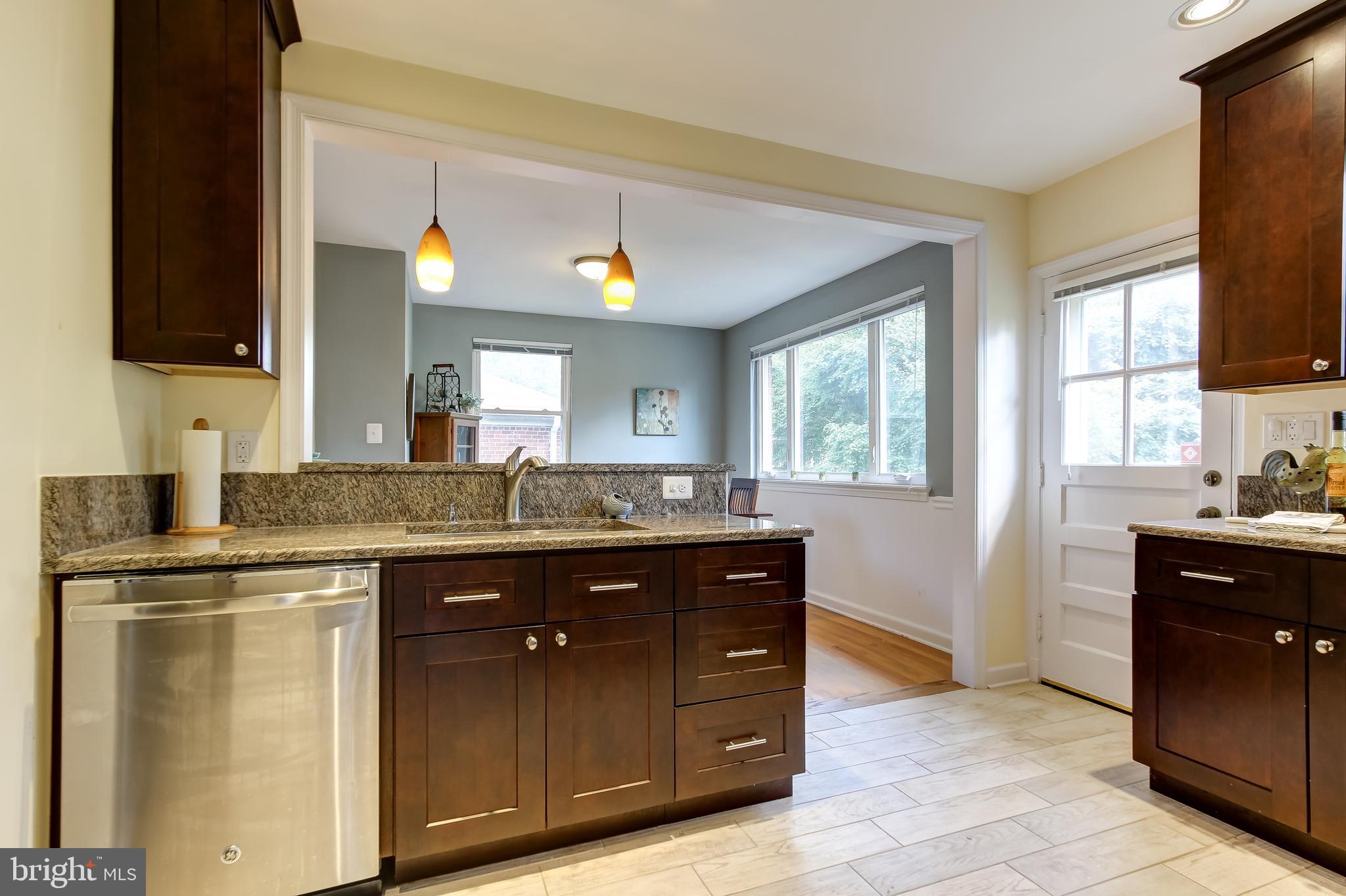 9507 Hale Street Silver Spring, MD 20910 - Photo 16 of 36