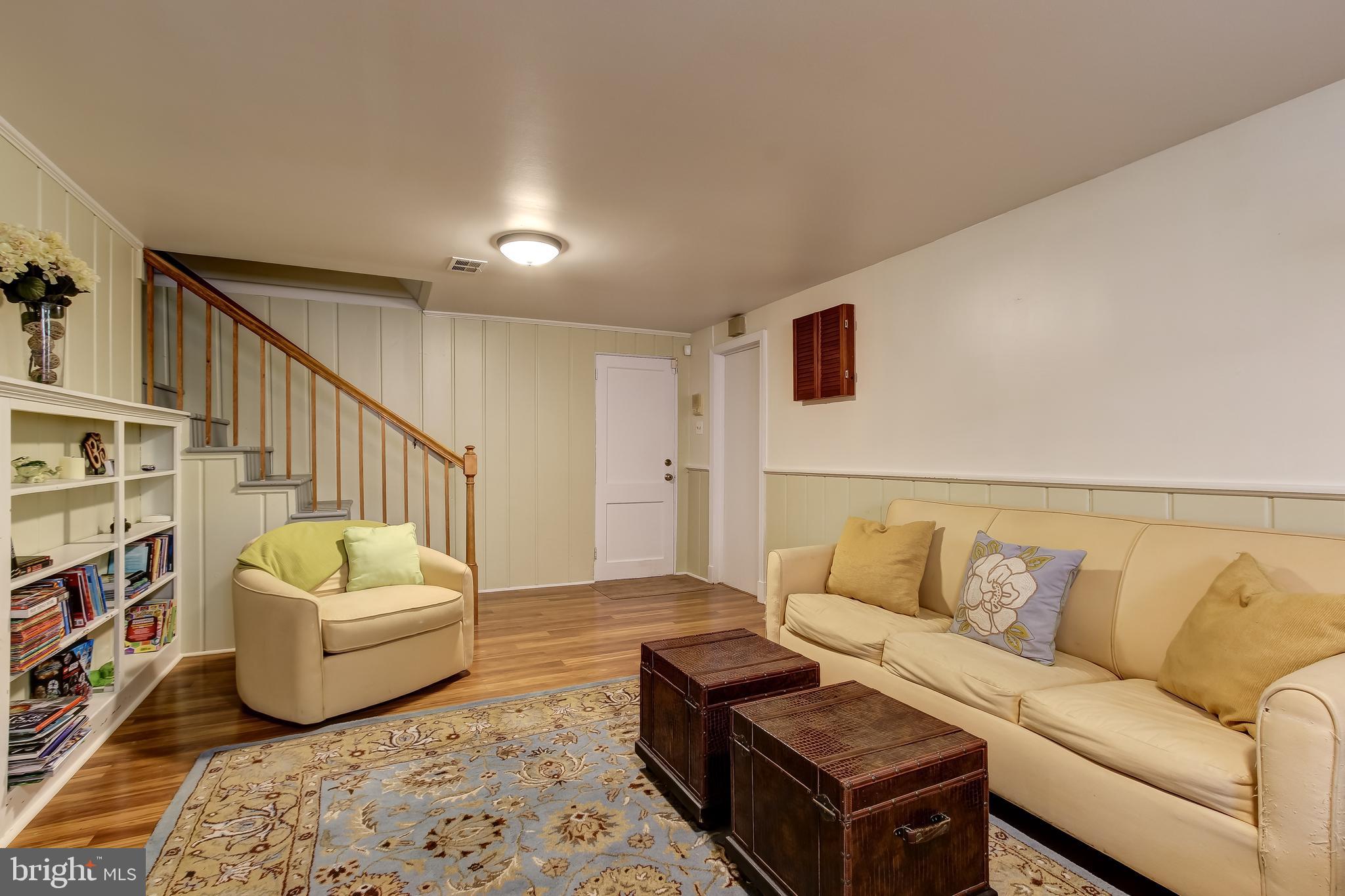 9507 Hale Street Silver Spring, MD 20910 - Photo 23 of 36