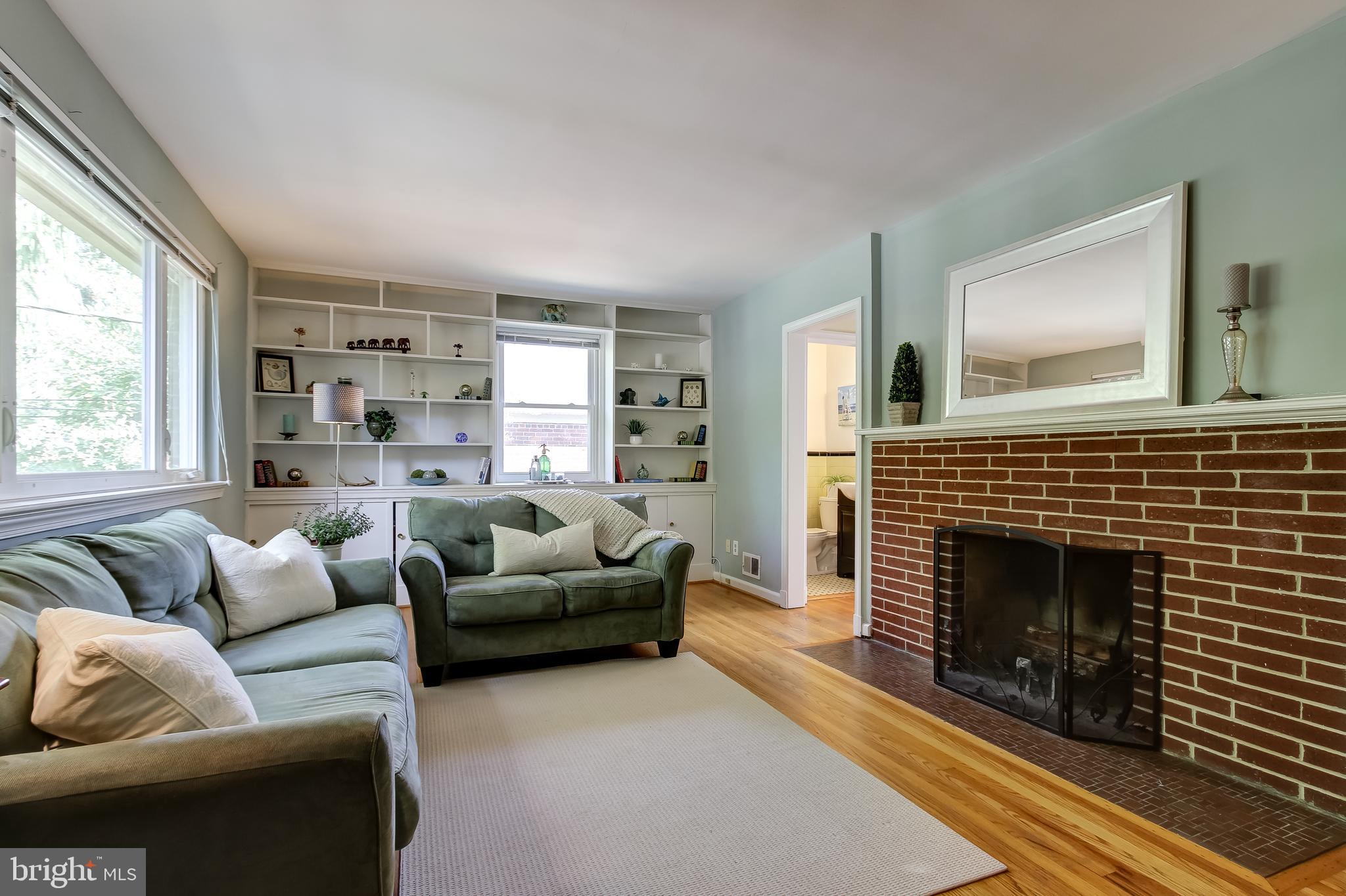 9507 Hale Street Silver Spring, MD 20910 - Photo 6 of 36