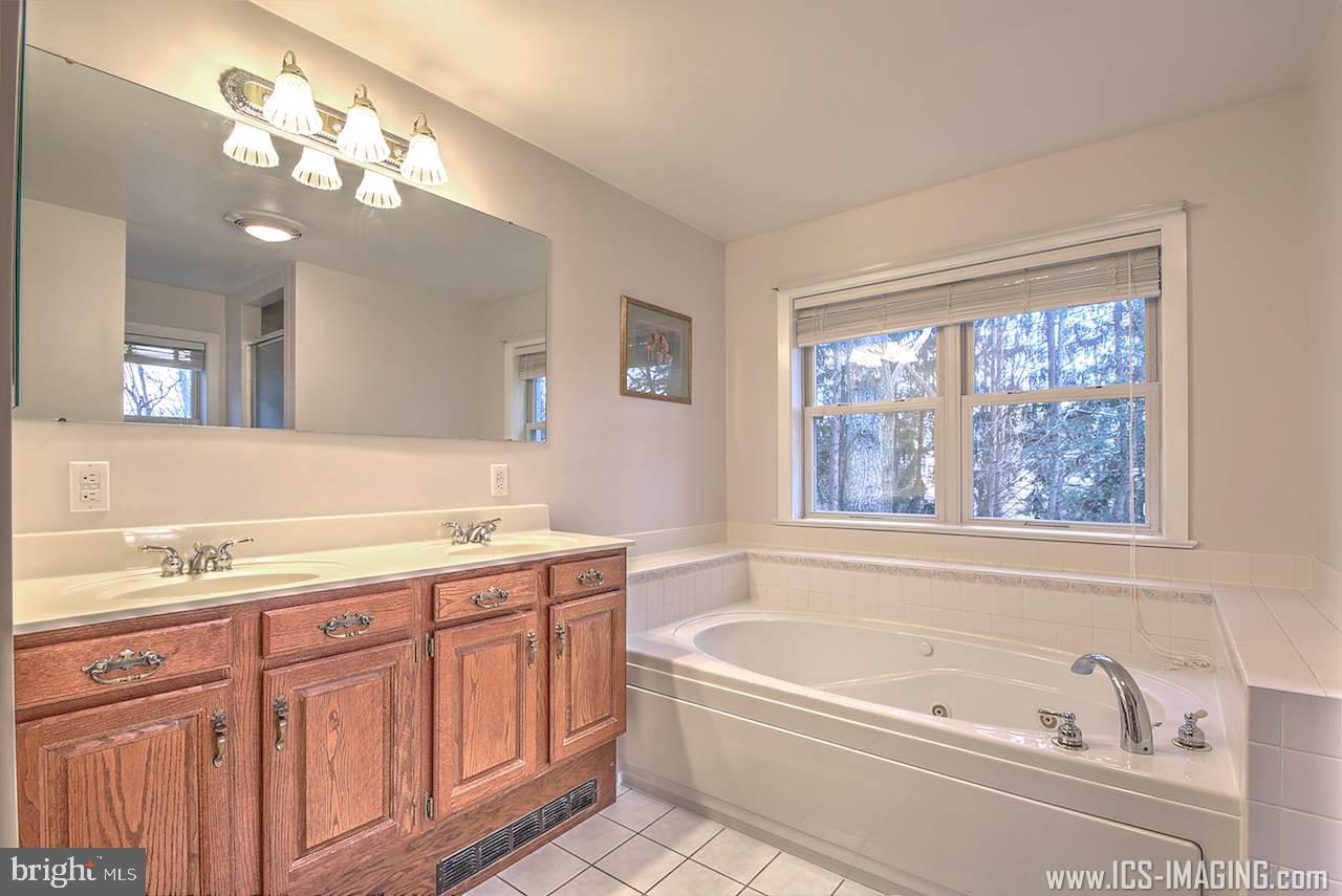 4320 Goose Valley Road Harrisburg, PA 17112 - Photo 19 of 25 Gallery Image 19