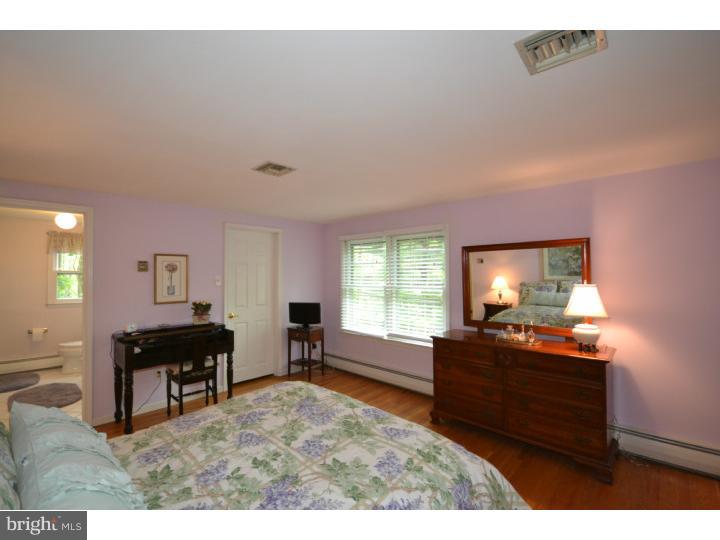 1007 Jones Road Conshohocken, PA 19428 - Photo 7 of 13