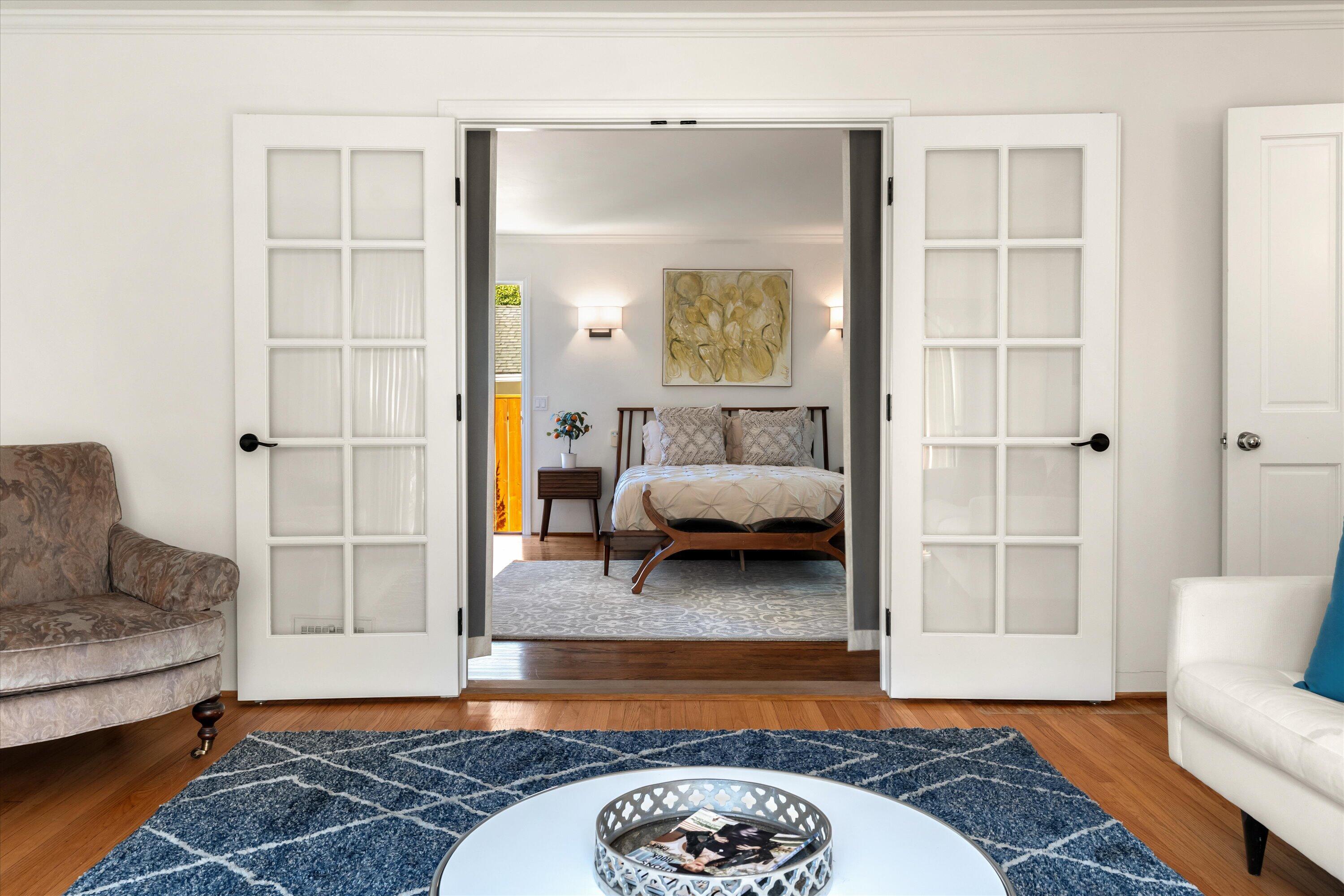 189 Hermosillo Road Montecito, CA 93108 - Photo 23 of 49 Sitting room