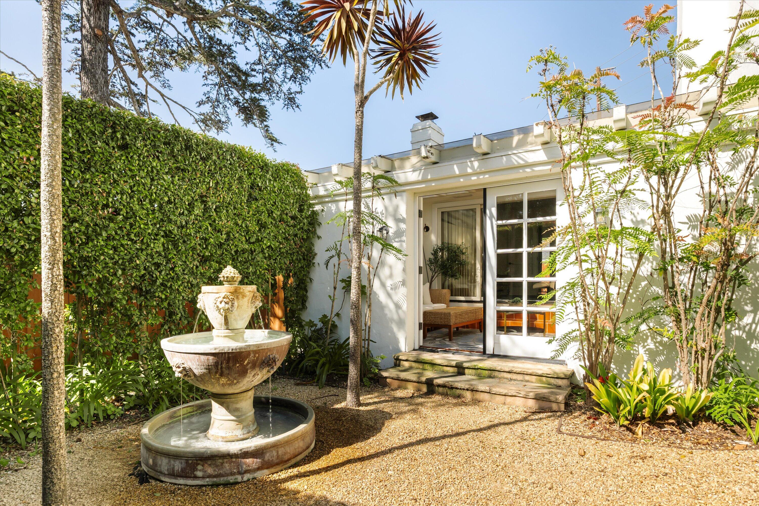 189 Hermosillo Road Montecito, CA 93108 - Photo 6 of 49 Sunroom