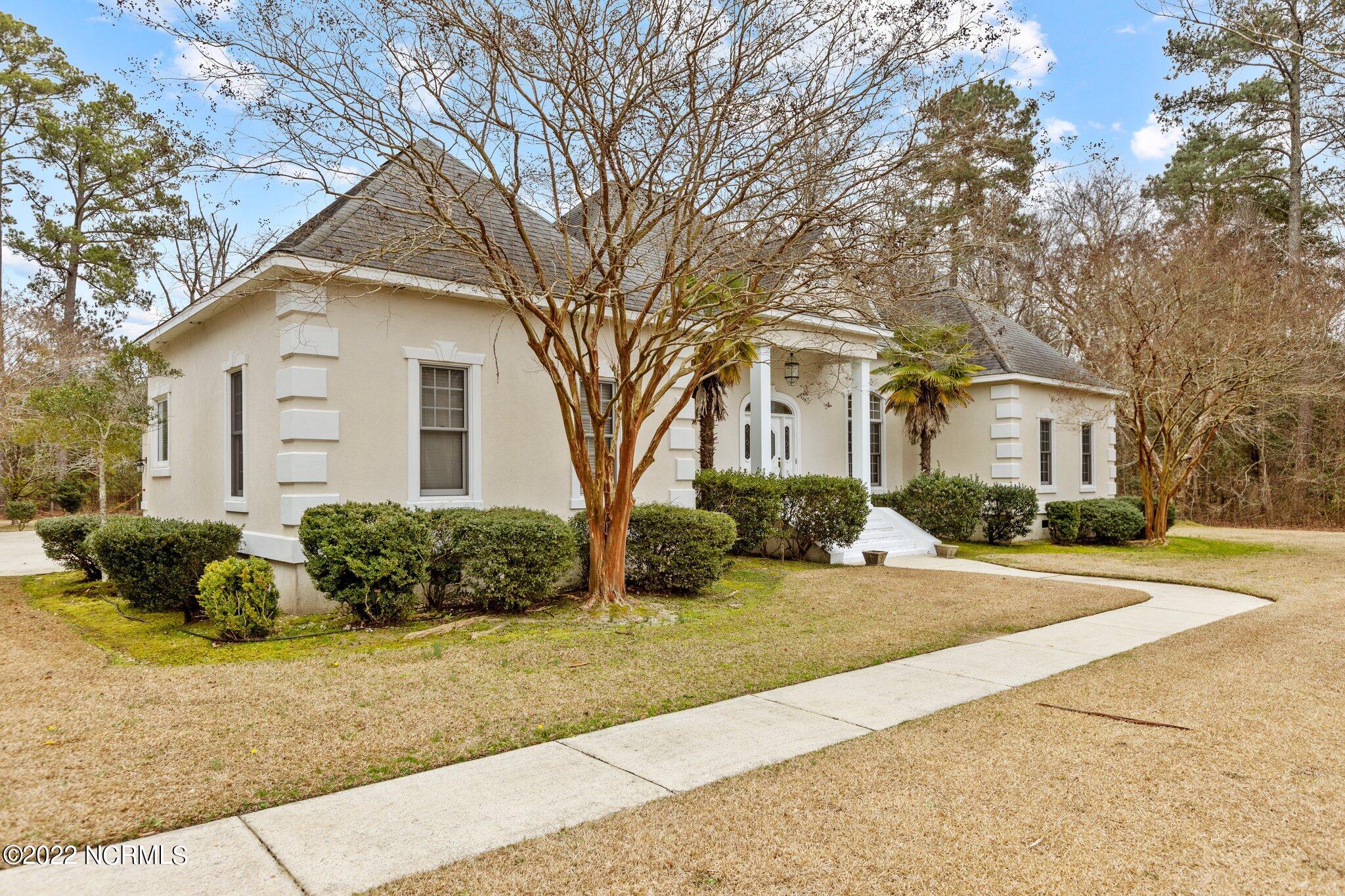 2815 Gray Grant Road Kinston, NC 28504 - Photo 5 of 42 35-web-or-mls-IMGL7735