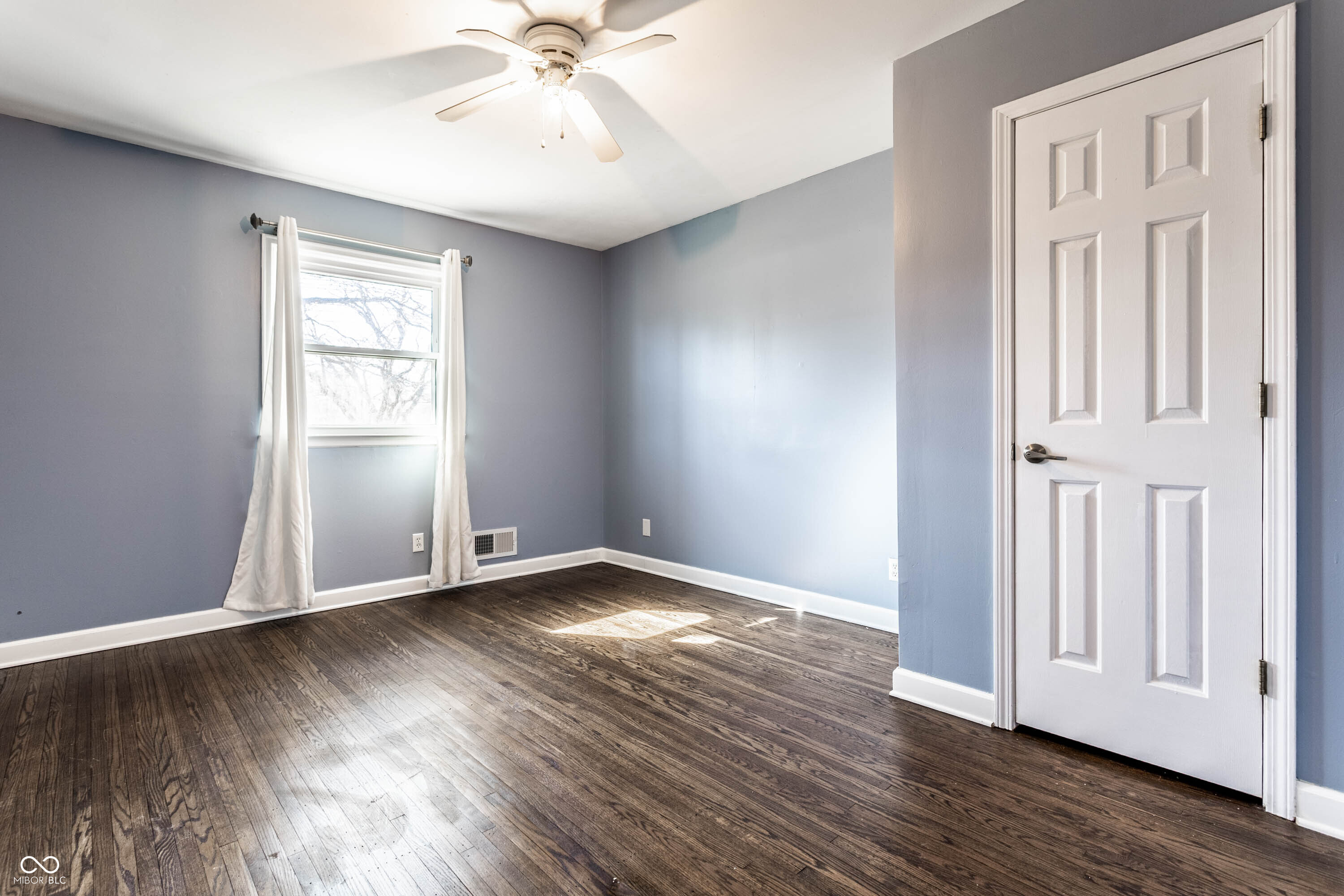 320 East 86th Street Indianapolis, IN 46240 - Photo 17 of 24