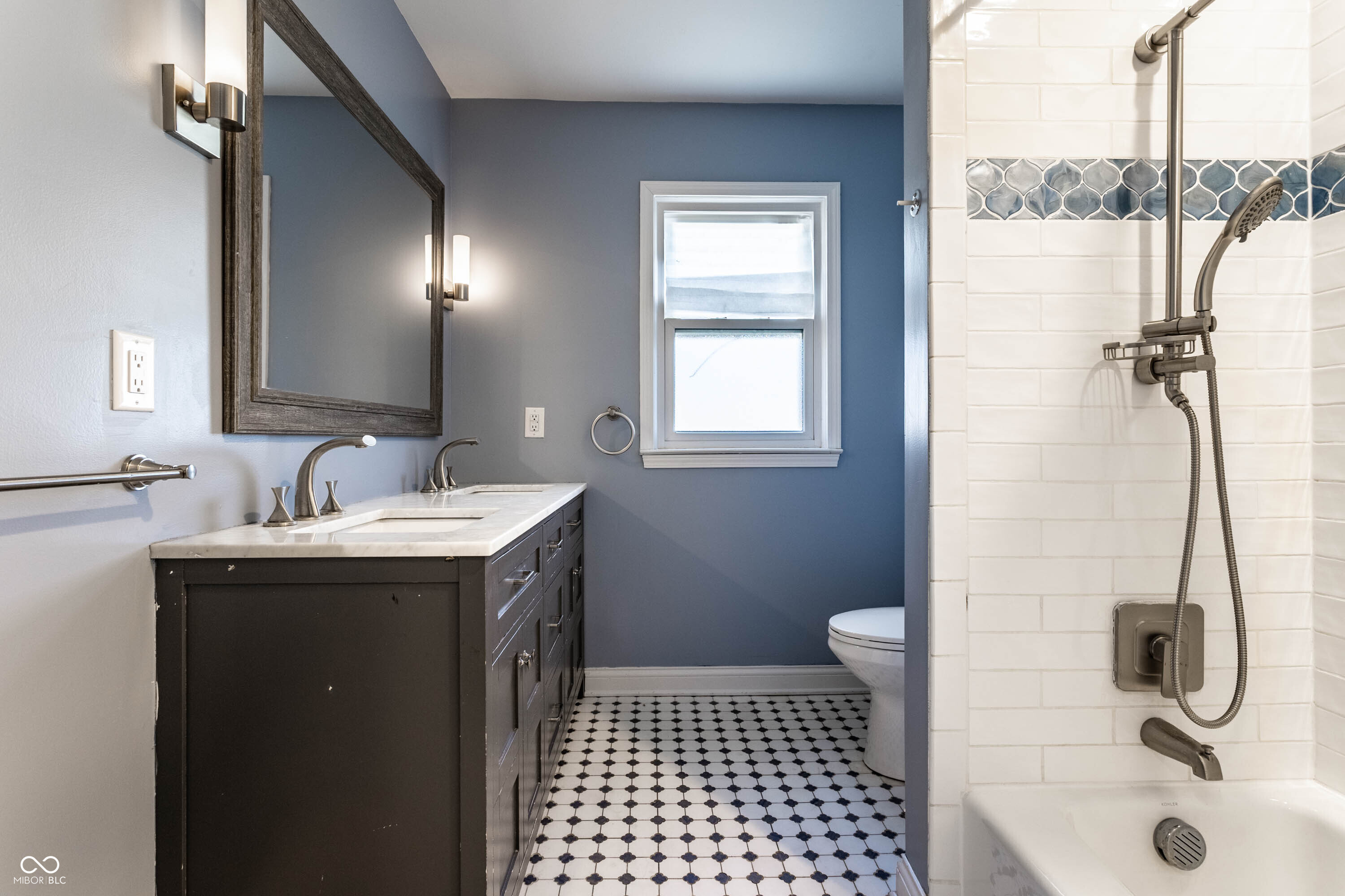 320 East 86th Street Indianapolis, IN 46240 - Photo 19 of 24