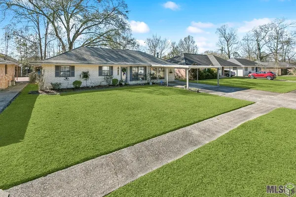 $209,500 | 14972 South Bolivar Drive, Baton Rouge, LA 70819
