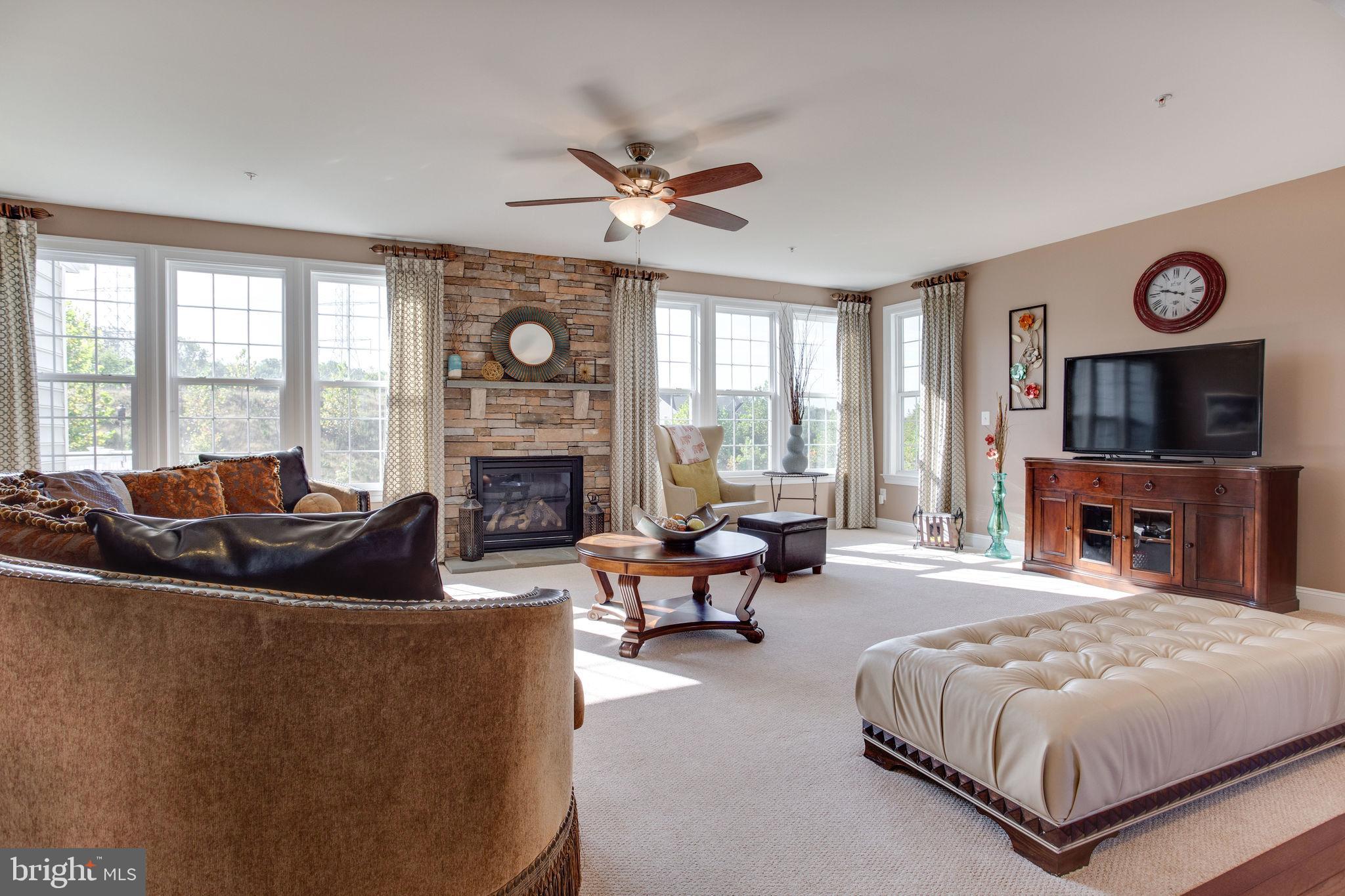 13111 Hunters Ridge Lane Bowie, MD 20721 - Photo 12 of 69 Family Room