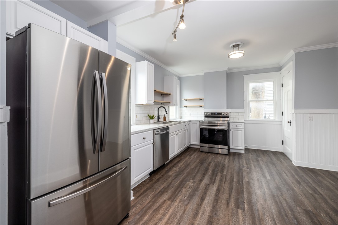 158 Merriman Street Rochester, NY 14607 - Photo 19 of 48