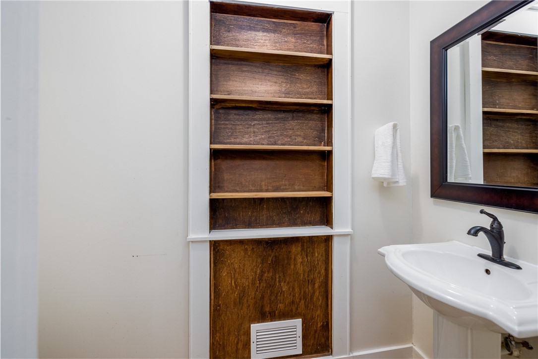 158 Merriman Street Rochester, NY 14607 - Photo 24 of 48