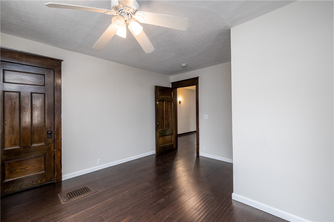 158 Merriman Street Rochester, NY 14607 - Photo 29 of 48