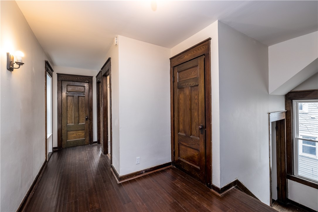 158 Merriman Street Rochester, NY 14607 - Photo 31 of 48