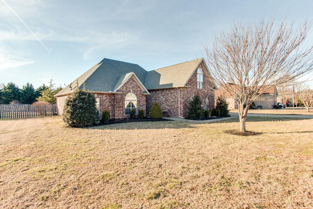 403 Reagan Road Mount Juliet, TN 37122 - Photo 2 of 30 a front view of a house with a yard