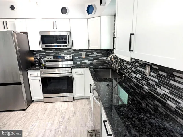 $330,000 | 11636 Cowpoke Circle, Lusby, MD 20657