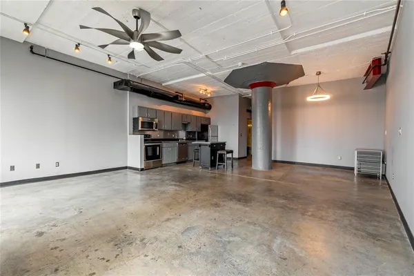$278,900 | 1122 Jackson Street, Unit 811, Dallas, TX 75202