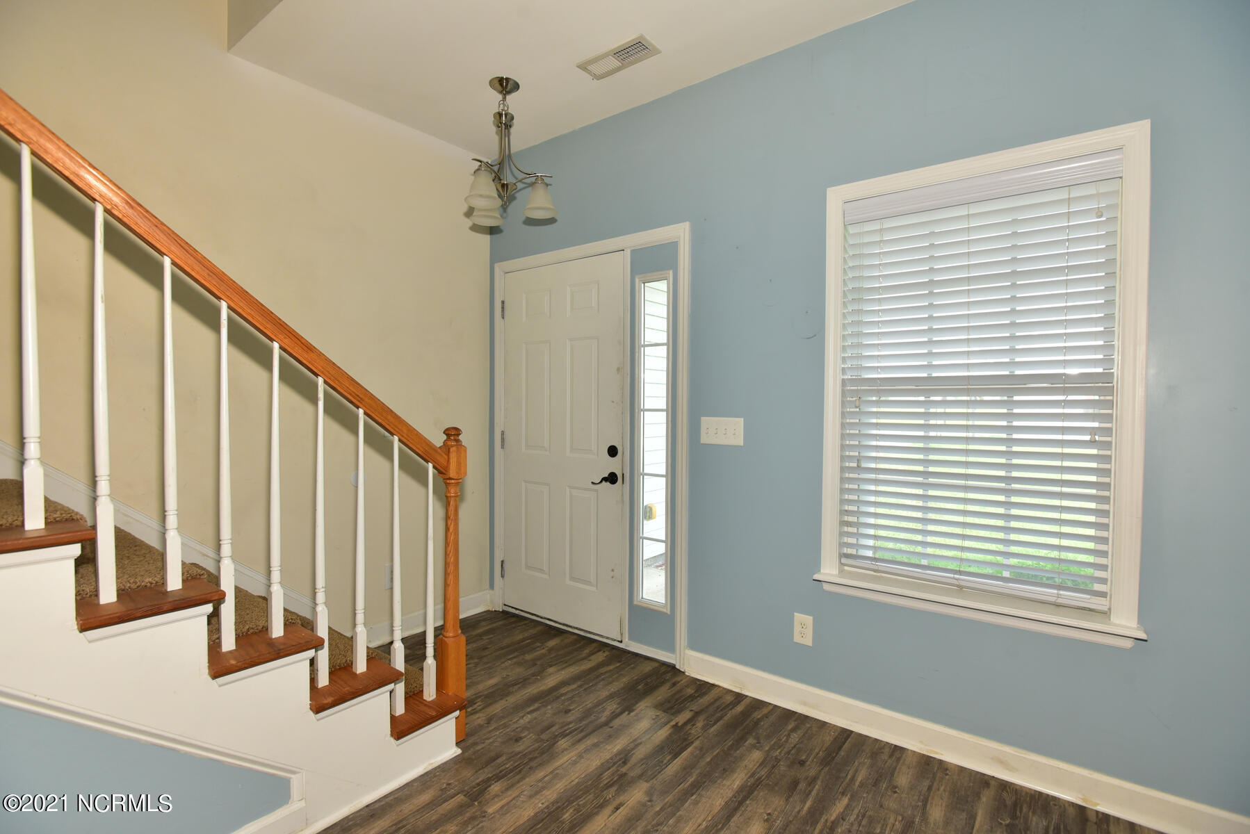 222 Emerald Ridge Road Jacksonville, NC 28546 - Photo 5 of 30 020