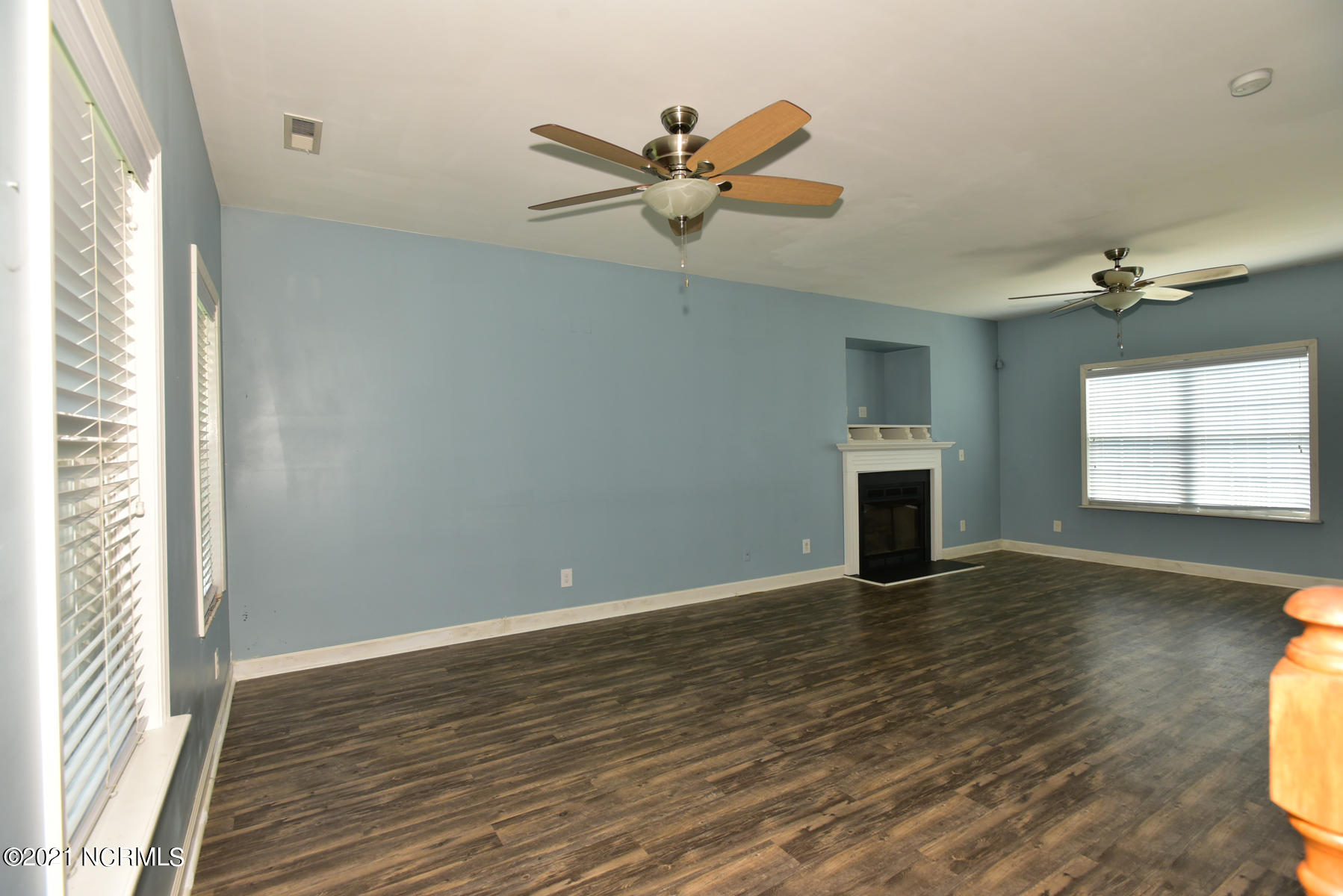 222 Emerald Ridge Road Jacksonville, NC 28546 - Photo 6 of 30 023