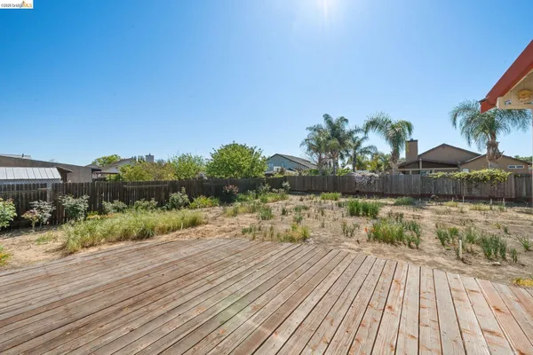 $650,000 | 409 Hazelnut Drive, Oakley, CA 94561