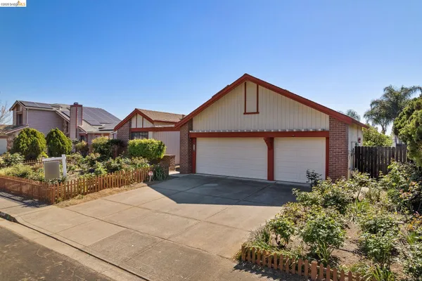 $650,000 | 409 Hazelnut Drive, Oakley, CA 94561