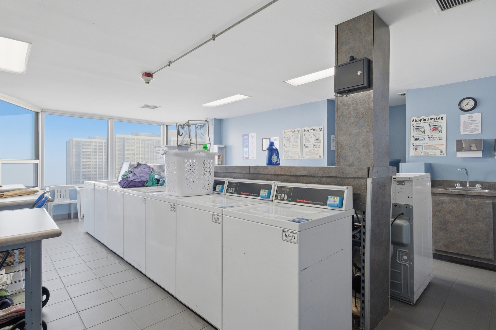 720 West Gordon Terrace, Unit 11A Chicago, IL 60613 - Photo 19 of 31