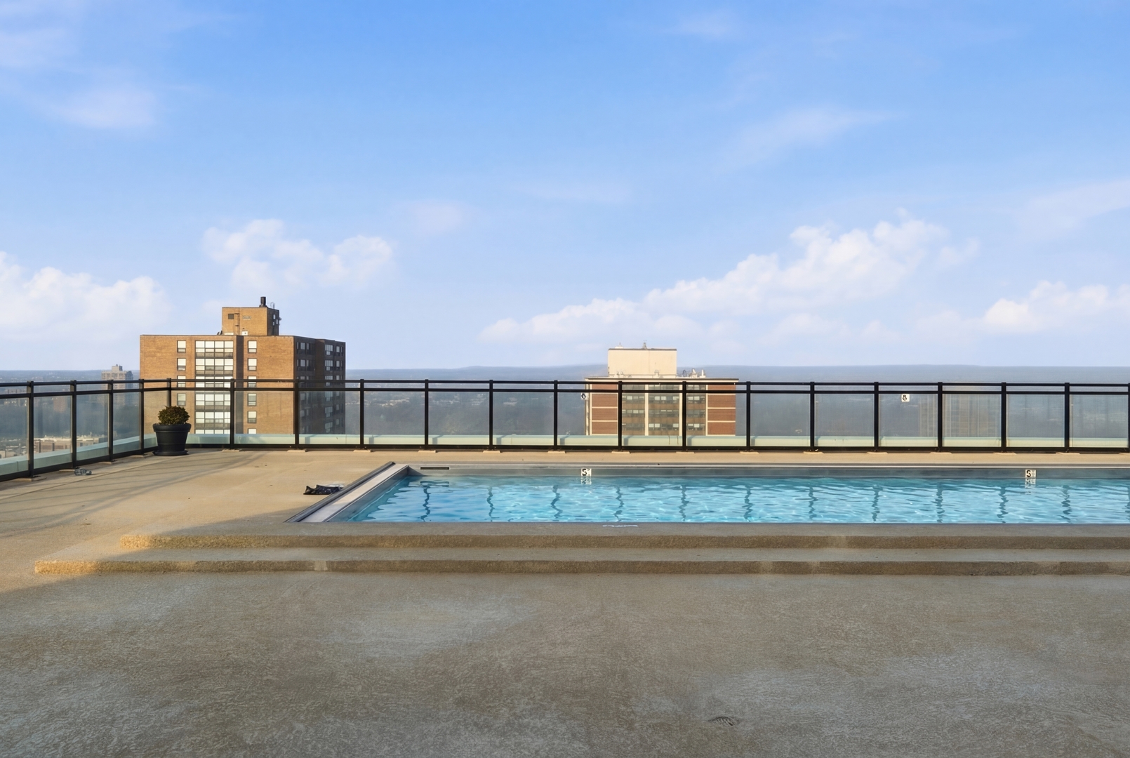 720 West Gordon Terrace, Unit 11A Chicago, IL 60613 - Photo 24 of 31