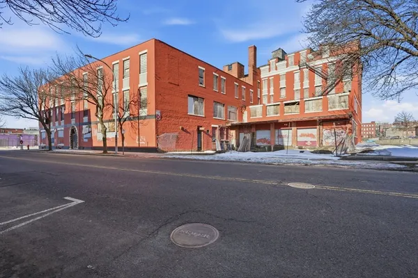 $1,499,000 | 345-363 Dwight Street, Holyoke, MA 01040