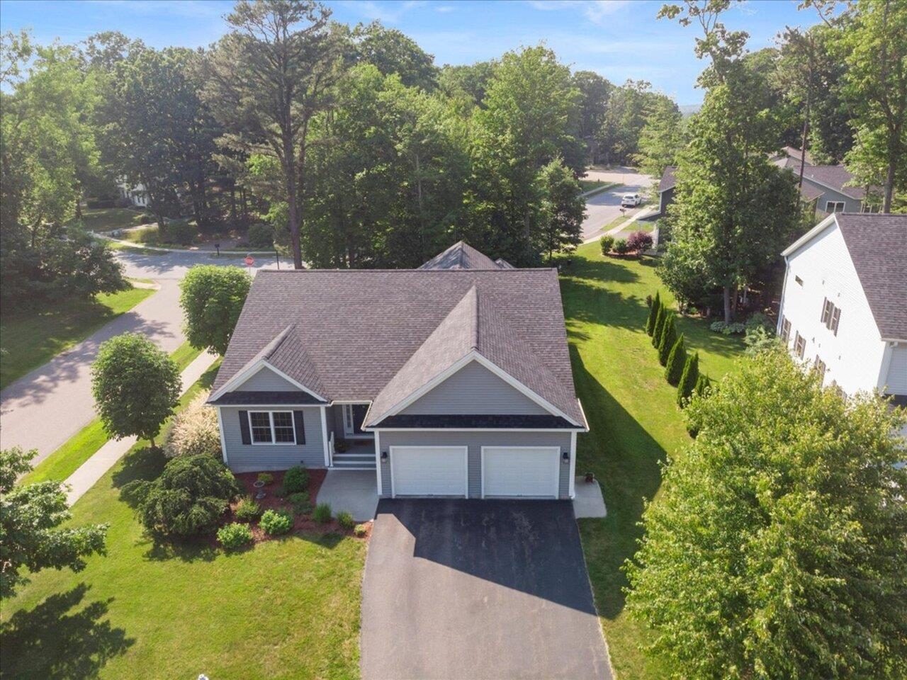 43 Kiln Road Essex Junction, VT 05452 - Photo 2 of 35 Gallery Image 2