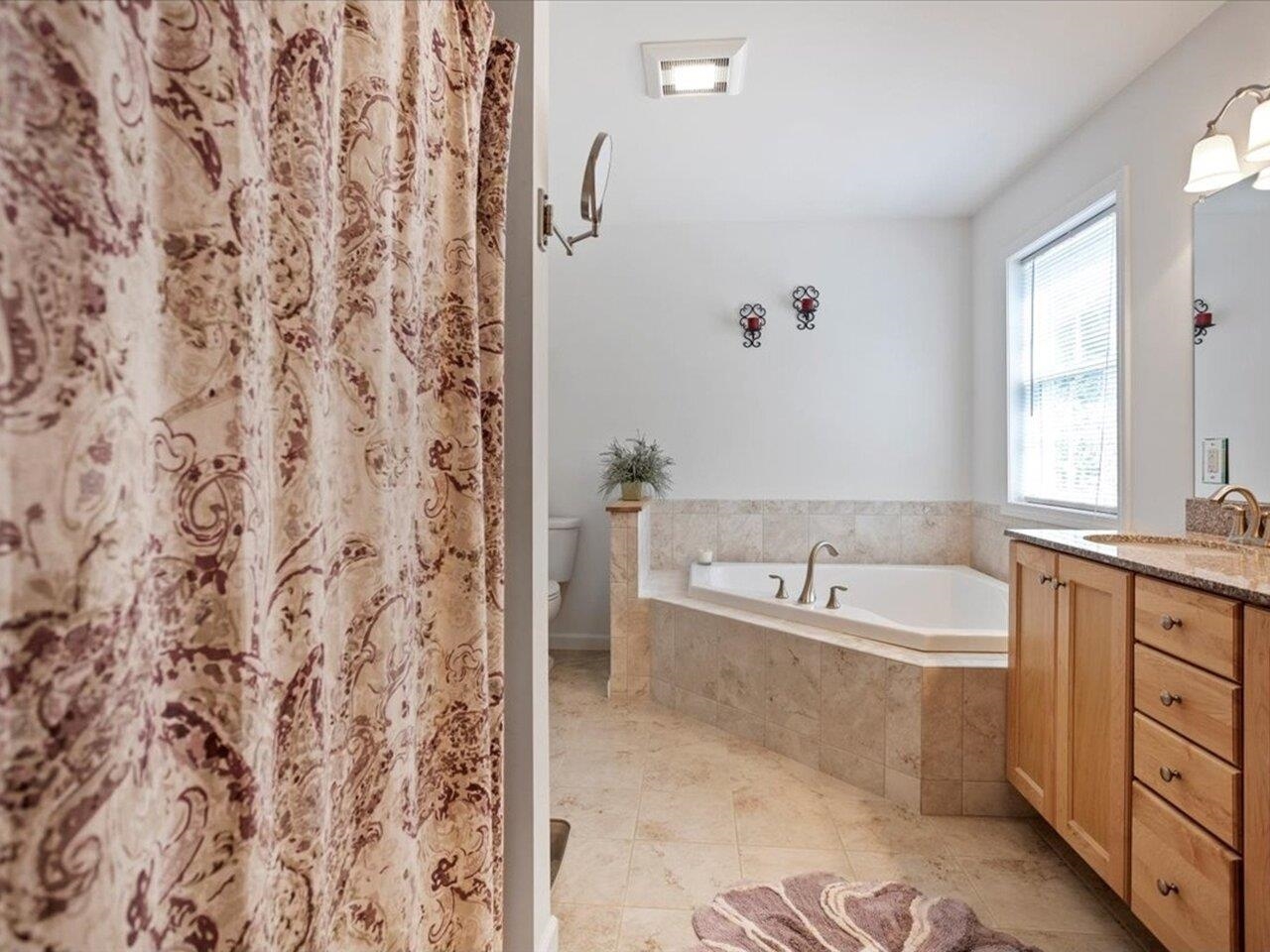 43 Kiln Road Essex Junction, VT 05452 - Photo 6 of 35 Gallery Image 6