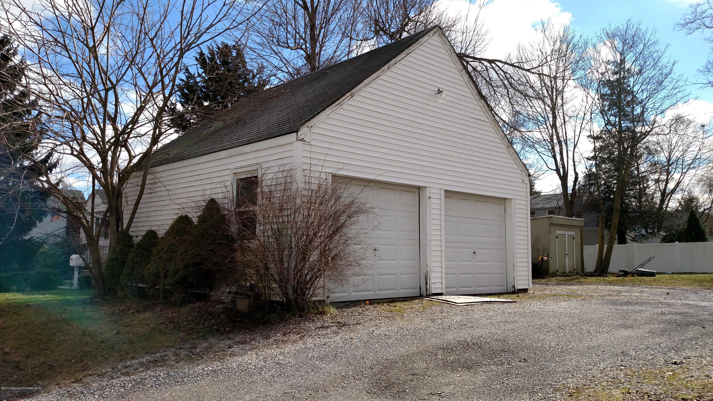 39 Spring Street Red Bank, NJ 07701 - Photo 4 of 24 IMG_20160225_114230970