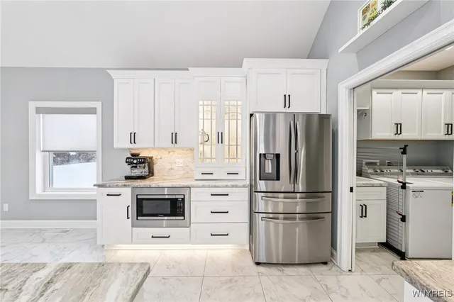 $750,000 | 6385 Boston State Road, Unit 13, Hamburg, NY 14075