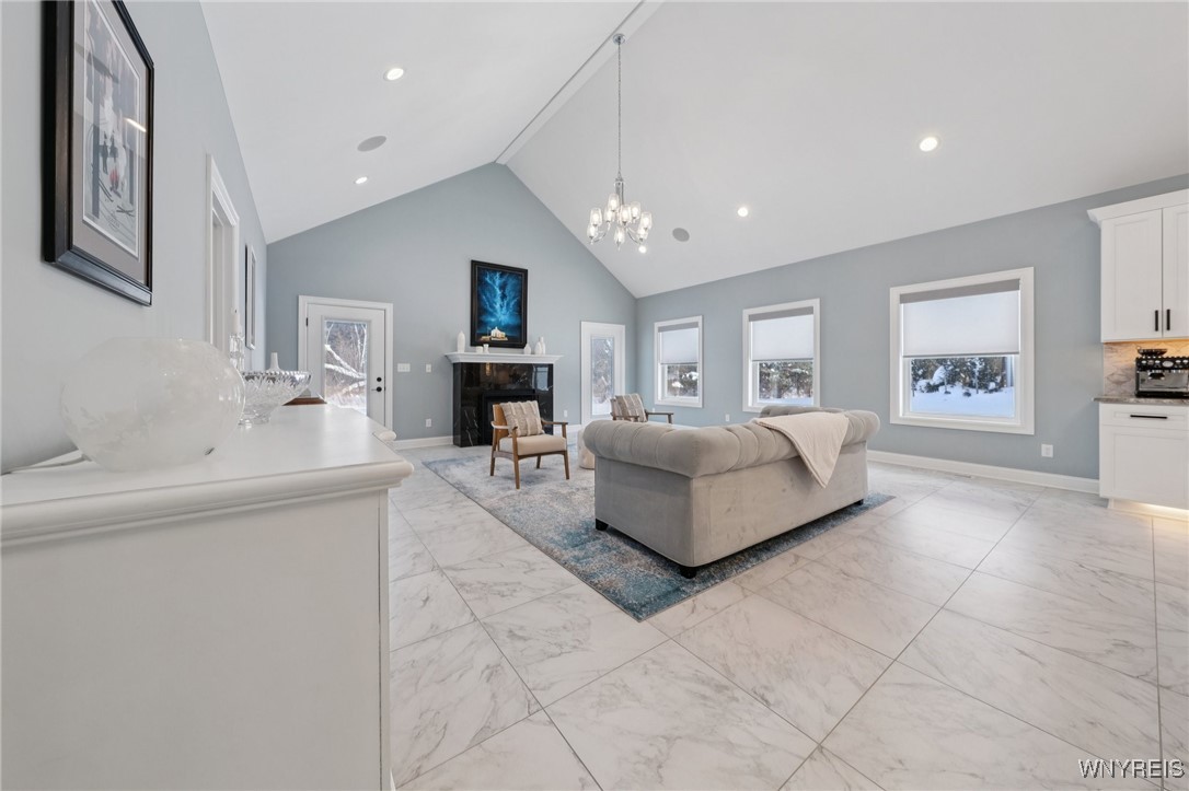 6385 Boston State Road, Unit 13 Hamburg, NY 14075 - Photo 4 of 43